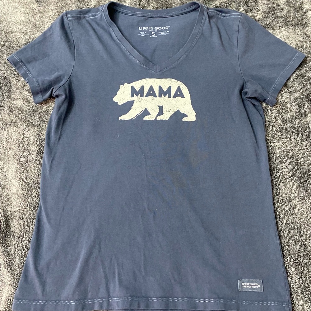 Life Is Good Blue MAMA Bear Short Sleeve T Shirt size‎ small